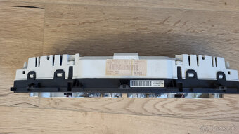 Predám pristrojovy štít (budiky) na VW Touareg TDi - 6