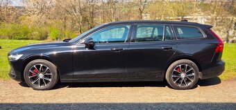 Volvo V60 kombi, Momentum Pro, nebourané, model 2020 - 6