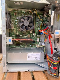 Dell i7 7700 4jadro,8GBDDR4,GTX745,256GBSSD,Wi-Fi - 6