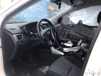 Hyundai i30 2012 - 2017 hatchback - 6