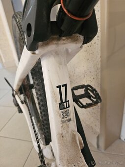 Karbónový bicykel Sava - 6