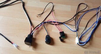 Kabeláž na led rampy - svetla

 - 6
