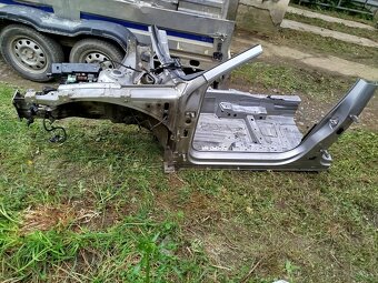 Predná pravá štvrťka Passat b8 zadná ľavá štvrťka - 6