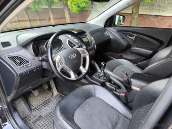 Hyundai ix35 1.6 GDi 99 kw benz. rv.2013 M6 - 6