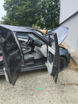 Rezervované Škoda Roomster 1.4 63kW LPG – nepojazdné, dočasn - 6