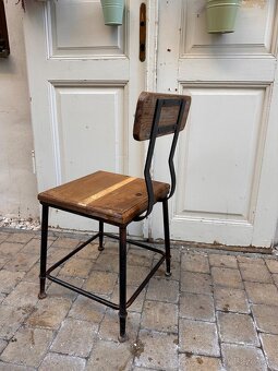 Kaviarenská stolička - 6