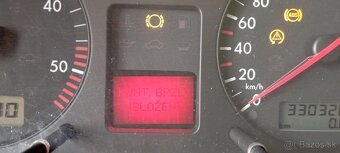 Budiky VW Golf IV / polodot / - 6