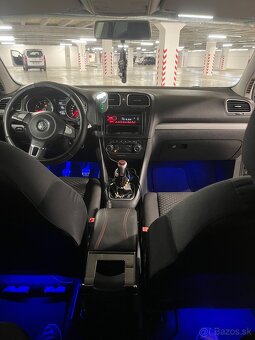 Volkswagen Golf 6 1.4 benzín - 6