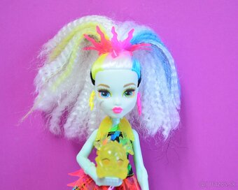 Monster High Abbey, Spectra, Frankie - 6
