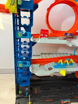 Hot wheels drahá - 6