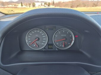 Volvo C30 1.6 Benzín - 6