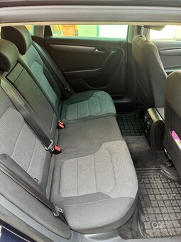 VW Passat B7 - 6