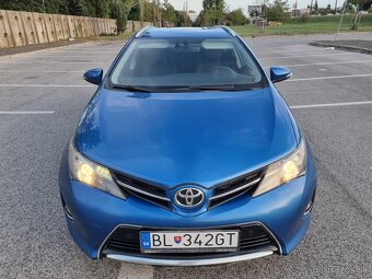 Auris 2.0 d 2014 - 6