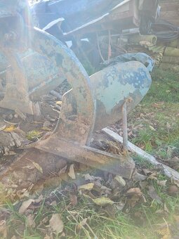 Predám kvalitný pluh štvorák - 6