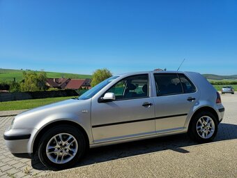 Volkswagen GOLF 4, 2.0 benzín - 6