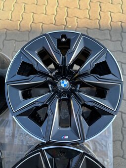 ✅ BMW originálna sada diskov r21 G70 i7 X3 G45 909M Black ✅ - 6