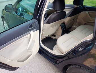 Predám škoda Octavia combi 2 dsg - 6