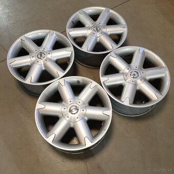 NISSAN disky 5x114,3 R18 7,5J ET35 - 6