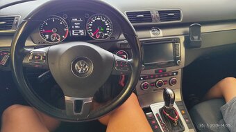 Volkswagen Passat combi 2.0Tdi - 6