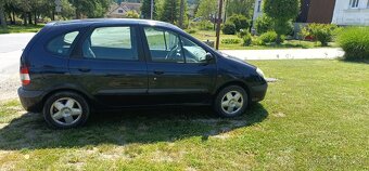 Renault Scénic 1.6 - 6
