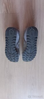 Topánky New Balance 40,5 v sivej farbe - 6