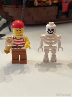 LEGO CREATOR 31109 Pirátska loď 3 v 1 - 6