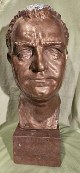 busta Gottwald - bronz - 6