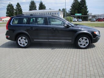 VOLVO XC70 2,4D 133kw Geartronic Momentum AWD 2015 - 6