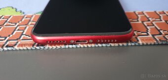 Iphone 11 64GB Červený - 6