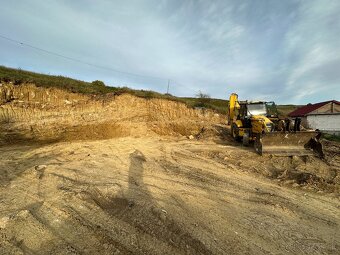 Zemné a výkopové práce- traktorbager - 6