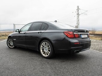 BMW Rad 7 750i xDrive A/T - 6
