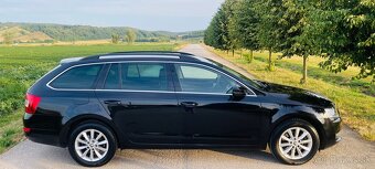 SKODA OCTAVIA COMBI 1.8 TSI 4X4 DSG - 6