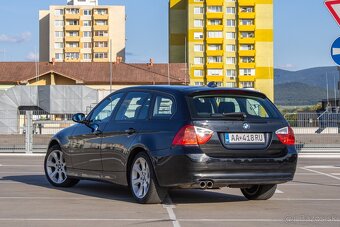 BMW 330d xDrive E91 A/T - 6