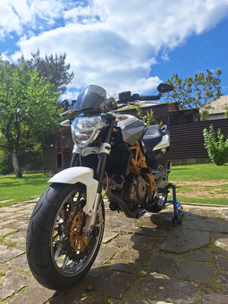 Aprilia Shiver 750 - 6