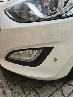 Hyundai i30 1.6crdi 94kw - 6