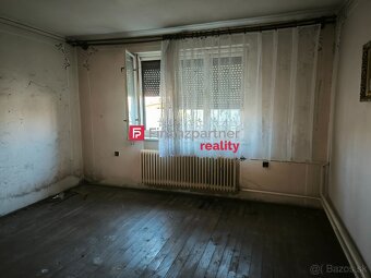 Rodinný dom na rekonštrukciu s priestranným pozemkom, garážo - 6