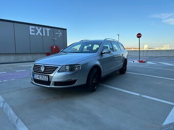Volkswagen Passat 3.2 FSI - 6