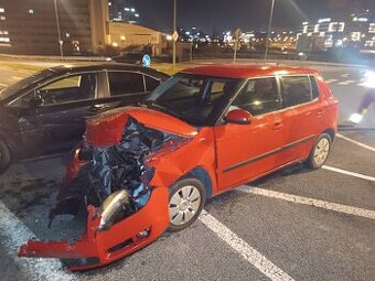 Predám dvere na Škoda Fabia červené 2008 - 6