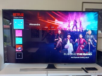 Samsung UE75JU7002T Smart 4K 3D Ultra HD Hbb Tv 75" 190,5cm - 6