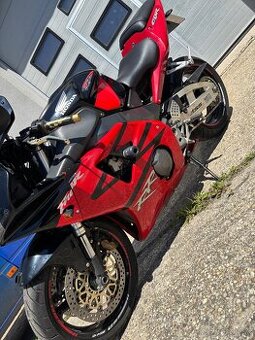Honda CBR 954 RR fireblade 2005 - 6