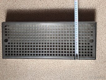 Odkvapkávacie tácky - 6