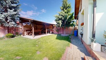 EXKLUZÍVNE V RK CASMAR – Na predaj veľmi pekný rodinný dom v - 6