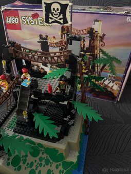 Lego 6273 - pirátsky set Rock Island Refuge - 6
