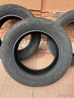 Continental 215/60 R17 - 6