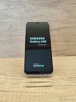 Samsung Galaxy A50 dual SIM - 128GB/4GB RAM - super stav - 6