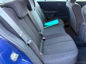 Renault Megane 1.5 dci - 6