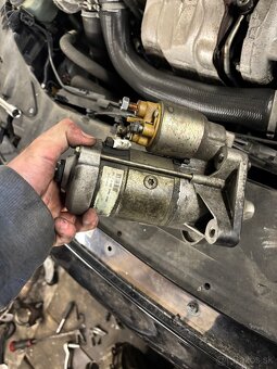 1.6 hdi štartér originál funkčný - 6