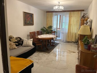 AKCIA Veľký dvojizbový byt s balkónom vo Veľkom Krtisi - 6