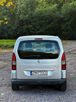 Predám Peugeot Partner tepee 1.6HDI 84kw 2014 naj.184000km - 6