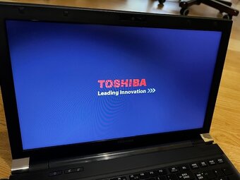 Notebook Toshiba Tecra R850 i7 procesor nova baterka - 6